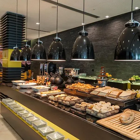 ホテル Hf Fenix Music 3*