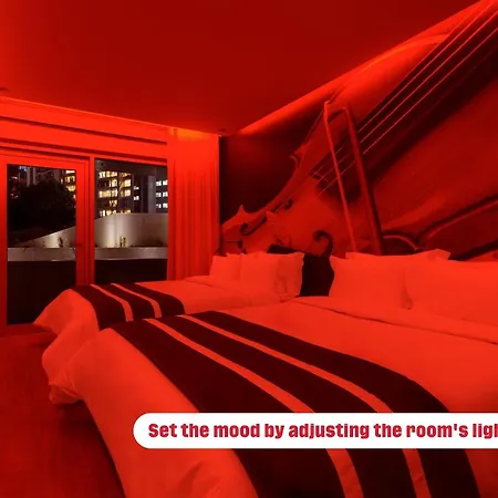 ホテル Hf Fenix Music 3*