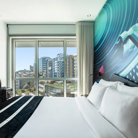 Hotel Hf Fenix Music