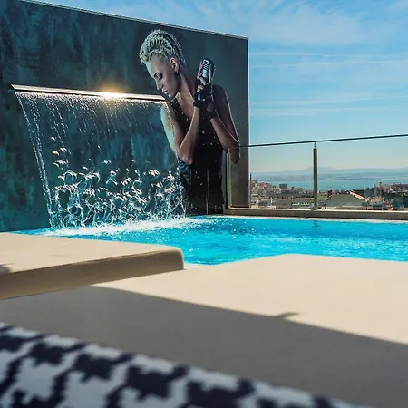 Hf Fenix Music 3* 리스본