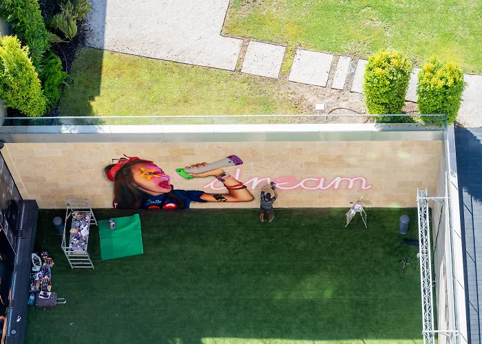 Hf Fenix Music Hotel 3*