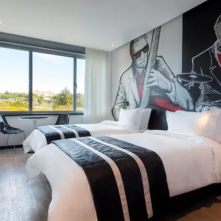 Отель Hf Fenix Music