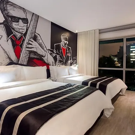 Hf Fenix Music Отель